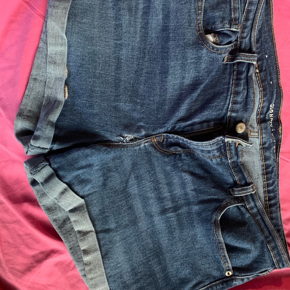 Old Navy boyfriend style jean shorts.
